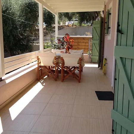 Green View Apartments Agios Nikitas Exterior photo